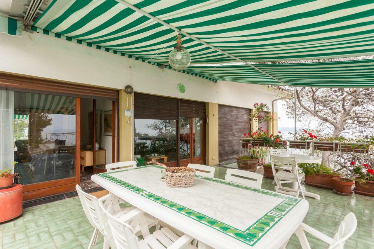 Apartament Stunning View Relax Tra Mare E Cielo Villa Solari Zewnętrze zdjęcie